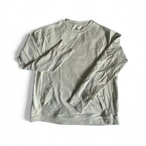 All In Motion Women’s Activewear Long Sleeve Shirt with Pockets Pale Green